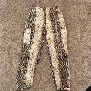 Missguided Snake Cargo Trouser